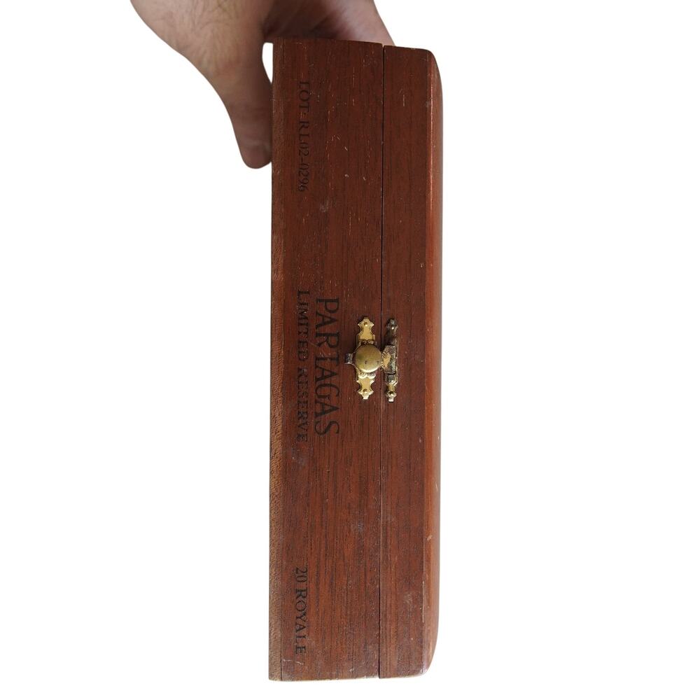 Partagas Limited Reserve Regale Empty Wooden Cigar Box Tray Vintage Decor - Picture 4 of 7